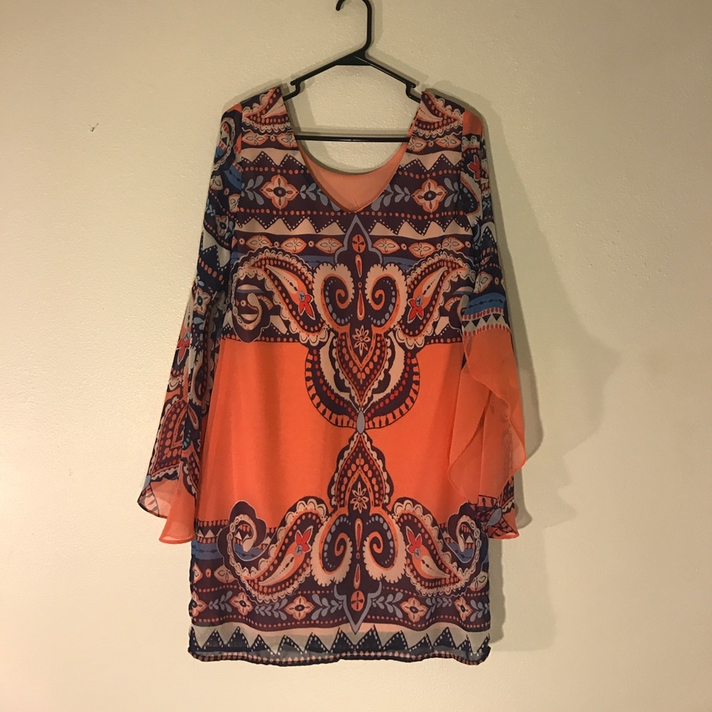 Coral Patterned Dress - Picture 4 of 4
