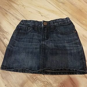 Baby gap skirt