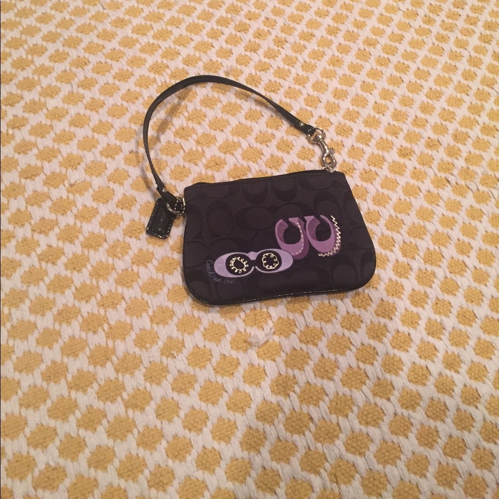 ❗️Last Price Drop ❗️Coach Wristlet