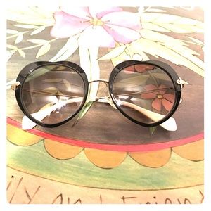 REVEAL SUNGLASSES