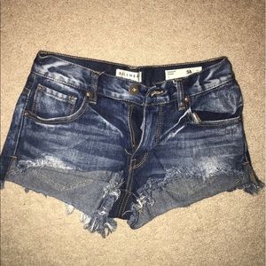 Bullhead jean shorts