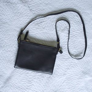 Double zipper faux leather crossbody purse