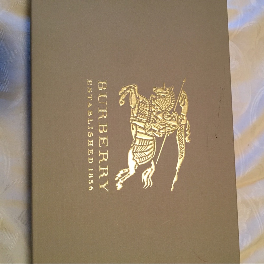 Burberry shoes