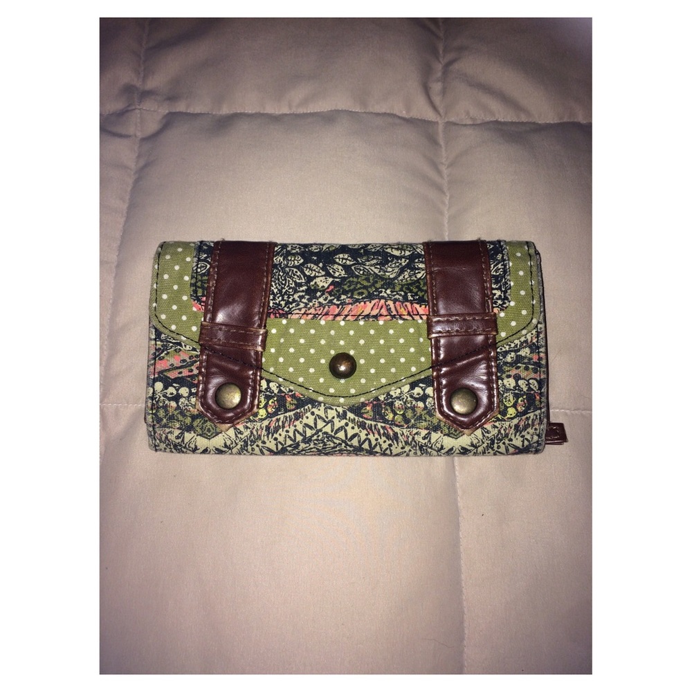 ✨Boho Multicolored Wallet✨
