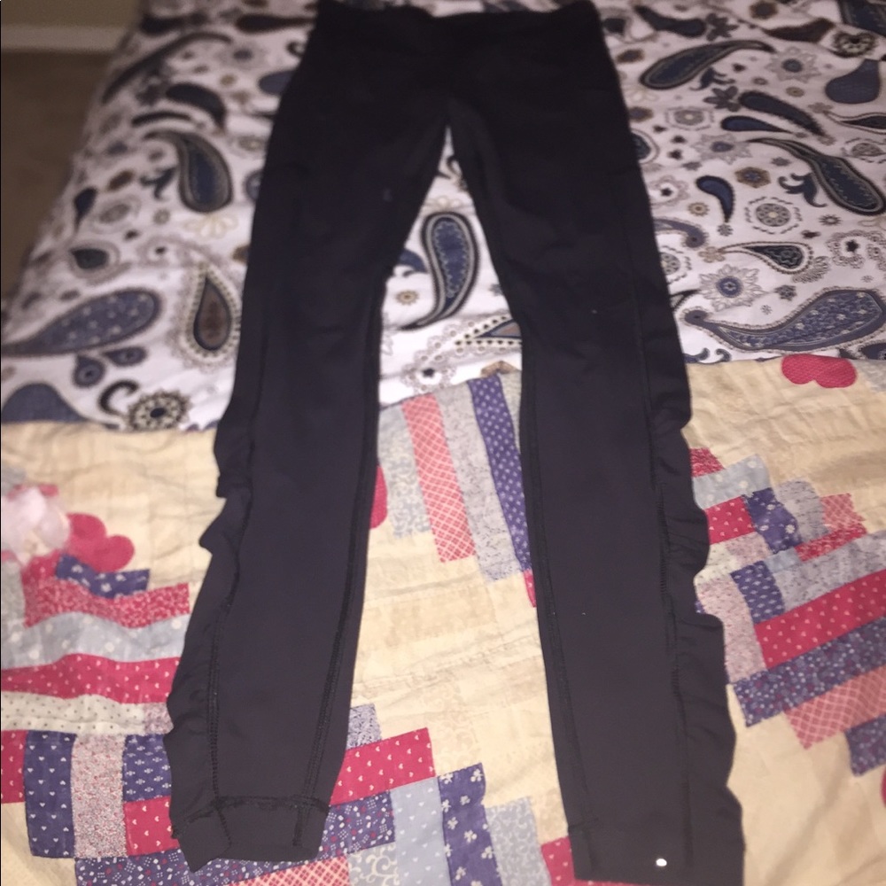 Lululemon full length ruffled leggings