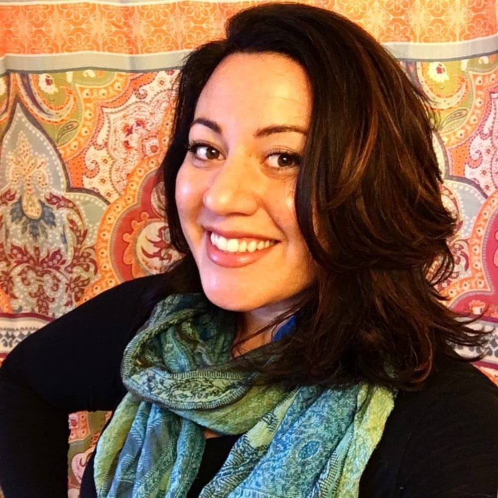 Meet your Posher, Claudia