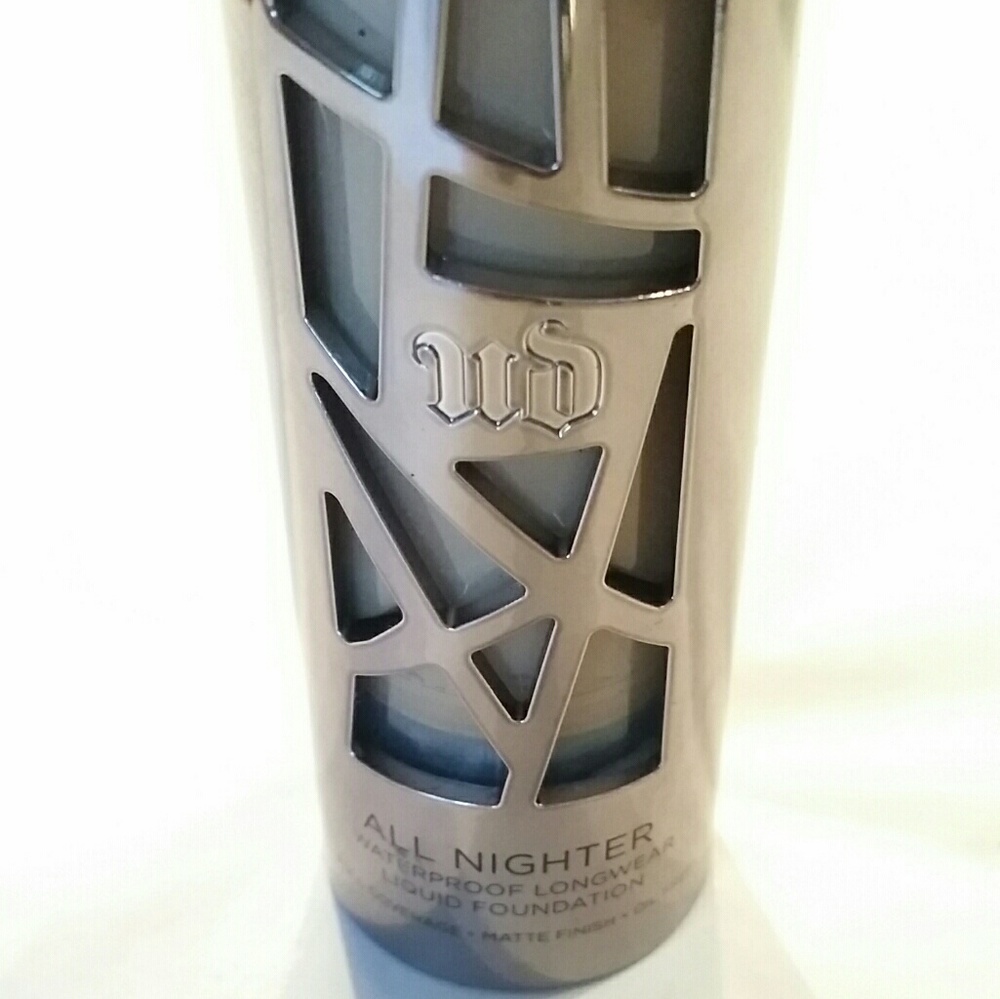 Lowest!! Urban Decays All Nighter in 4.5
