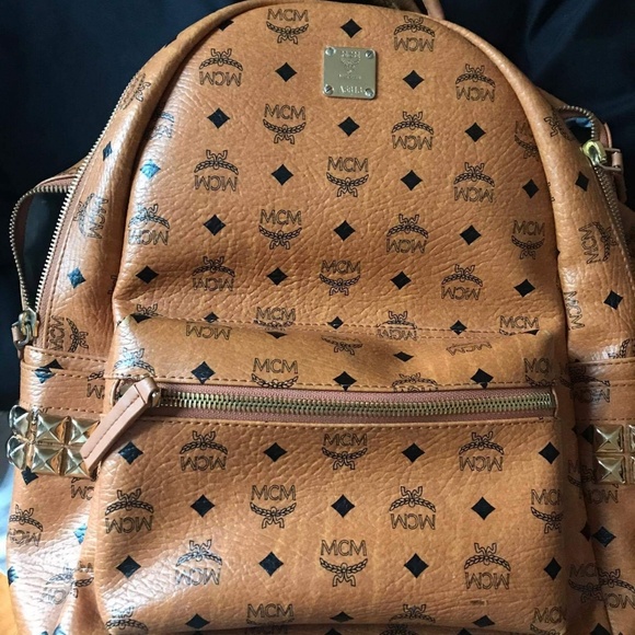(SOLD) AUTHENTI MEDIUM MCM STARK BACKPACK - COGNAC - Picture 1 of 7