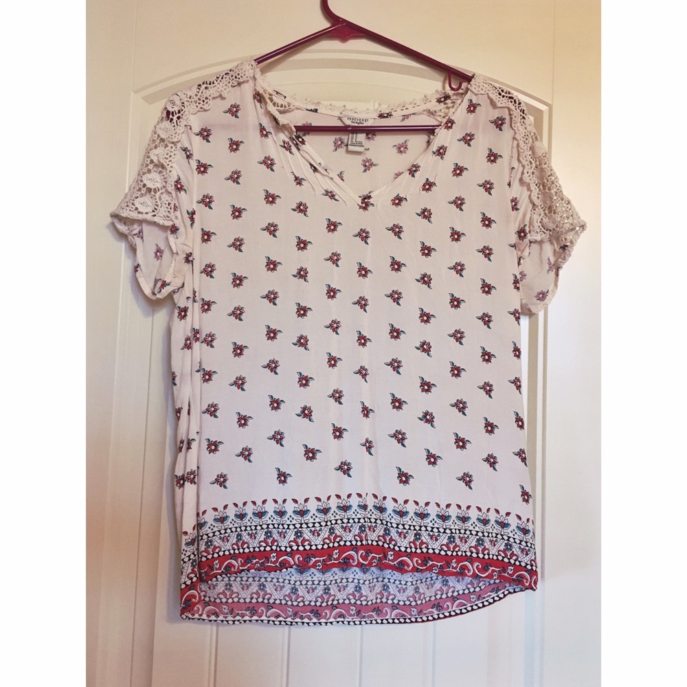 Lace Shouldered Floral Blouse