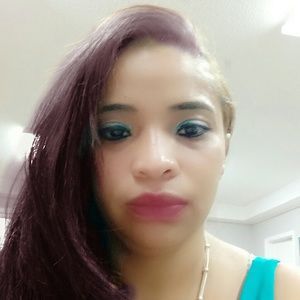 Meet your Posher, Xiomara