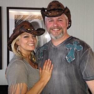 Meet your Posher, Robin