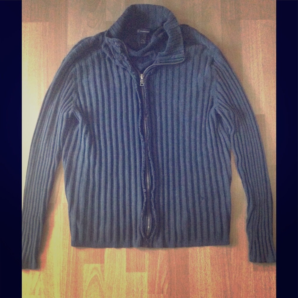 Zip-up Black Sweater.