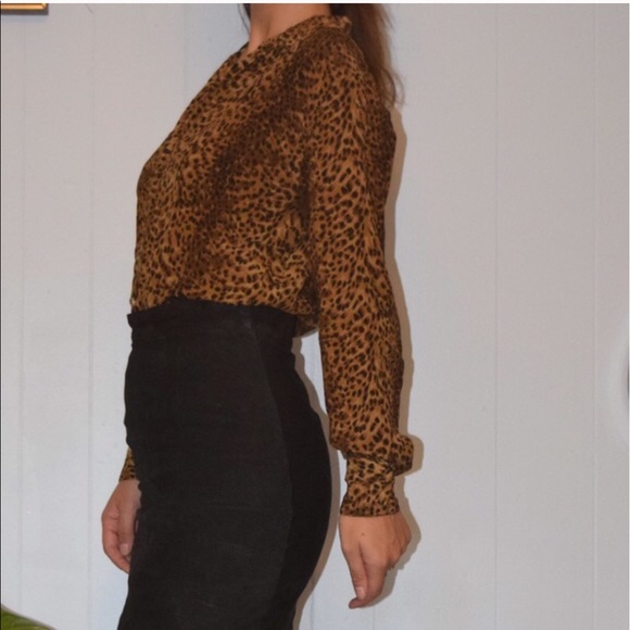 tess Tops - Silk leopard blouses grey or cognac