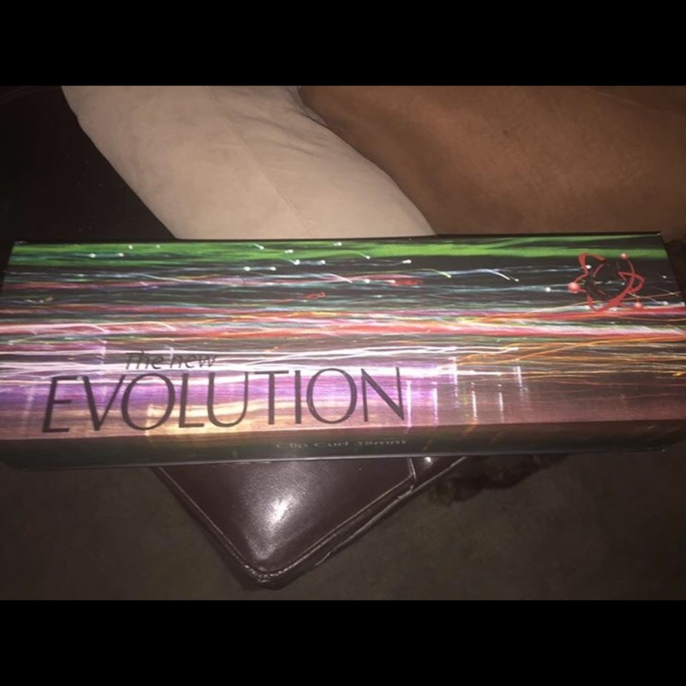 Evolution Curling Iron