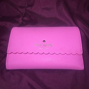 Kate Spade Scalloped Wallet