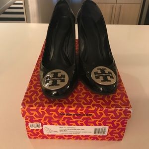 Tory Burch Sophie Wedge 9.5