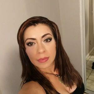 Meet your Posher, Erika