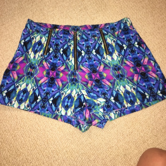 MIMI chica shorts Size small! SO CUTE! - Picture 1 of 3