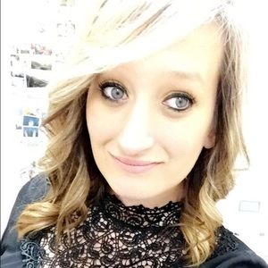 Meet your Posher, Chrissie