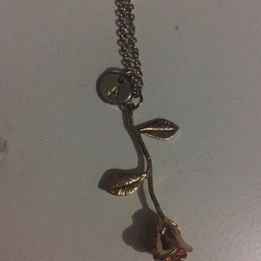 rose necklace