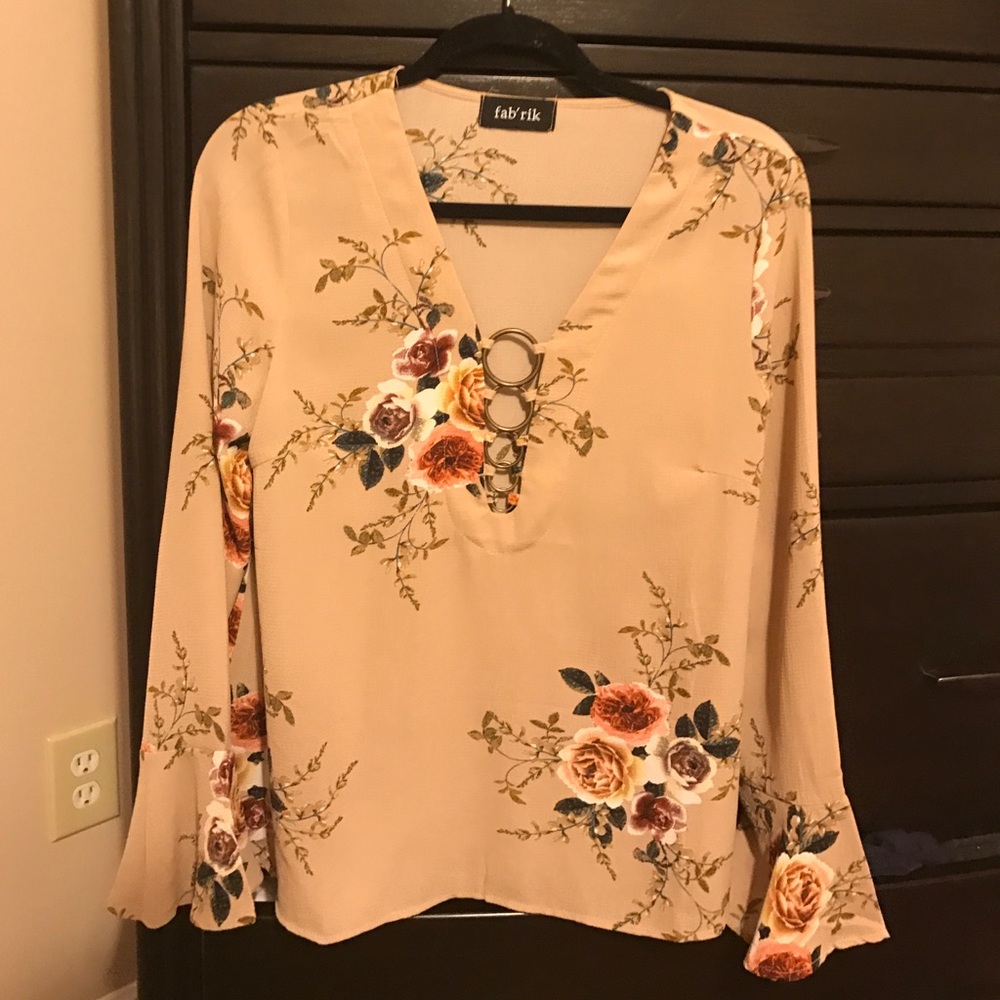 FABRIK BEIGE FLORAL TOP