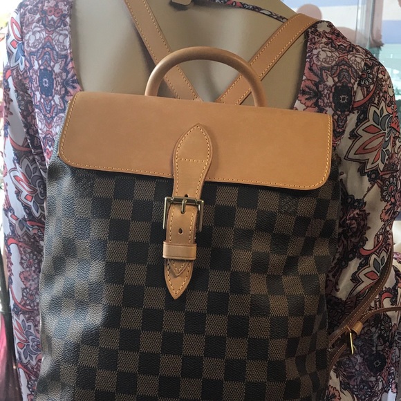Authentic Louis Vuitton backpack damier main image 8