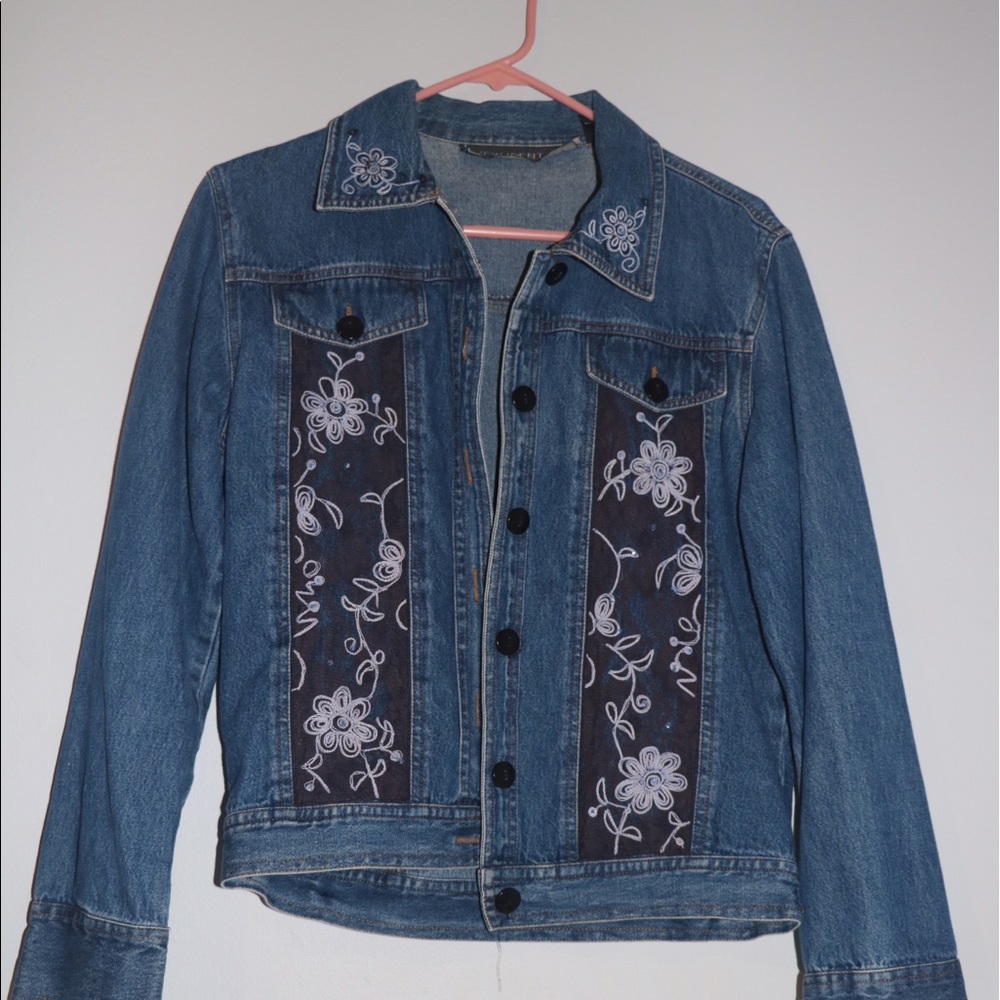 Blue Denim Embroidered Flower Vintage Jacket