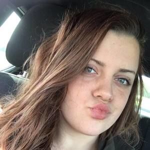 Meet your Posher, Charlene