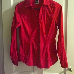 Xs Express the original essential shirt in red