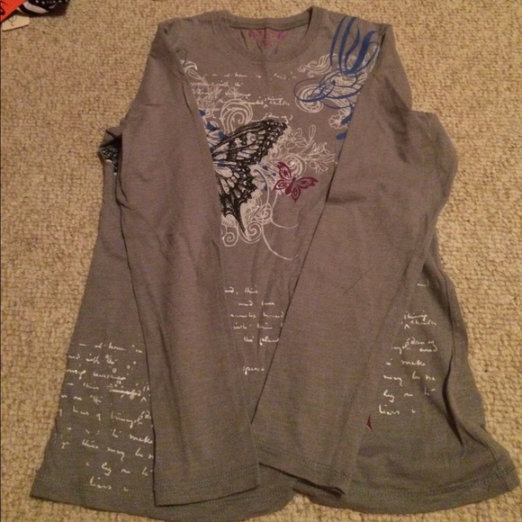 Girl's gray long sleeve tee. Total Girl brand. - Picture 2 of 4