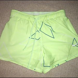 NIKE 2-in-1 shorts size XS