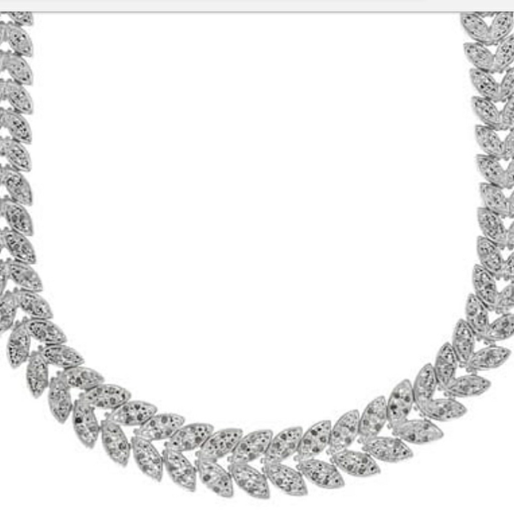 Sale!! 1.00ctw Diamond Rhodium over Brass necklace