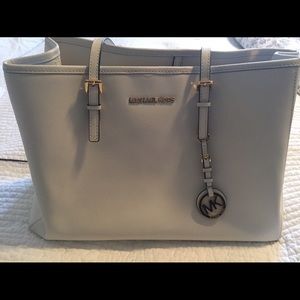 Micheal kors purse
