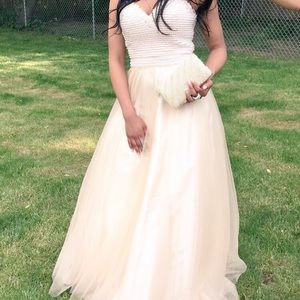 Prom dress