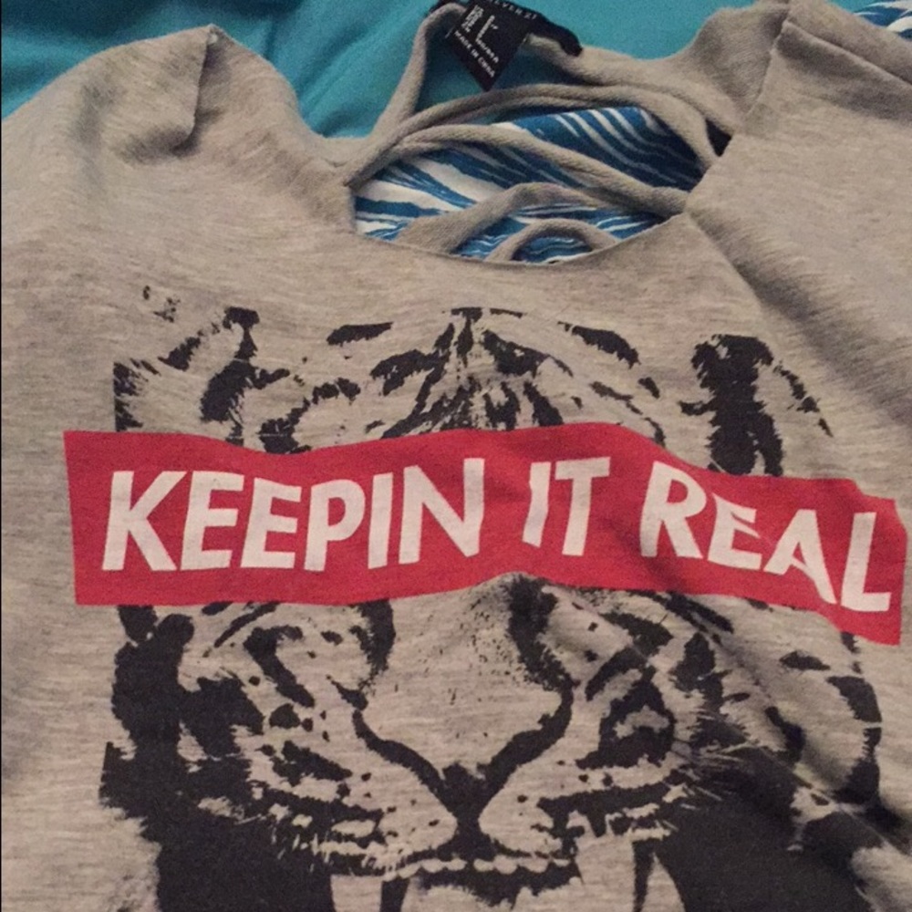 Keeping it real muscle tee