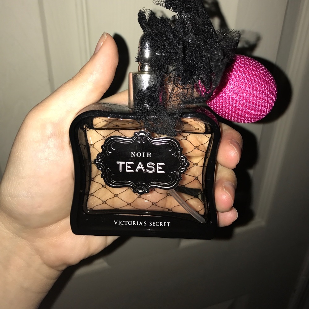 Tease perfume