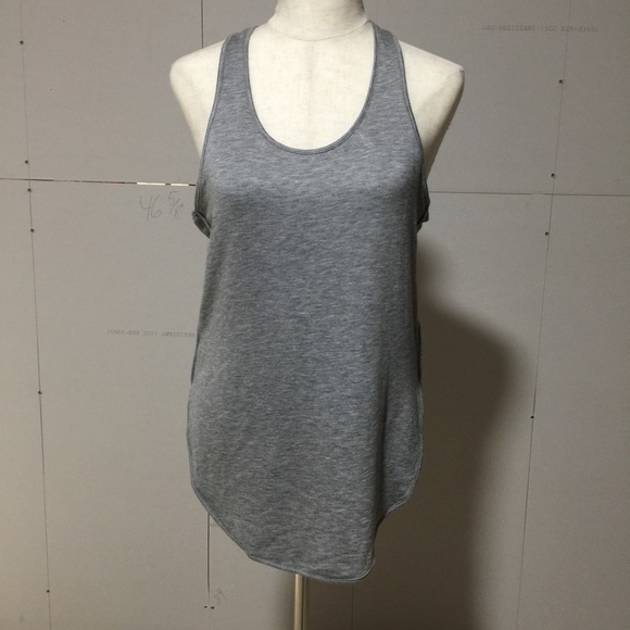 Tresics tank top - Picture 2 of 3