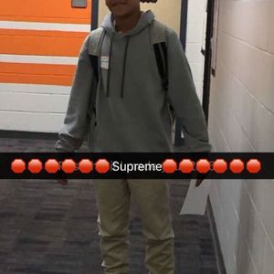 Meet your Posher, Devin