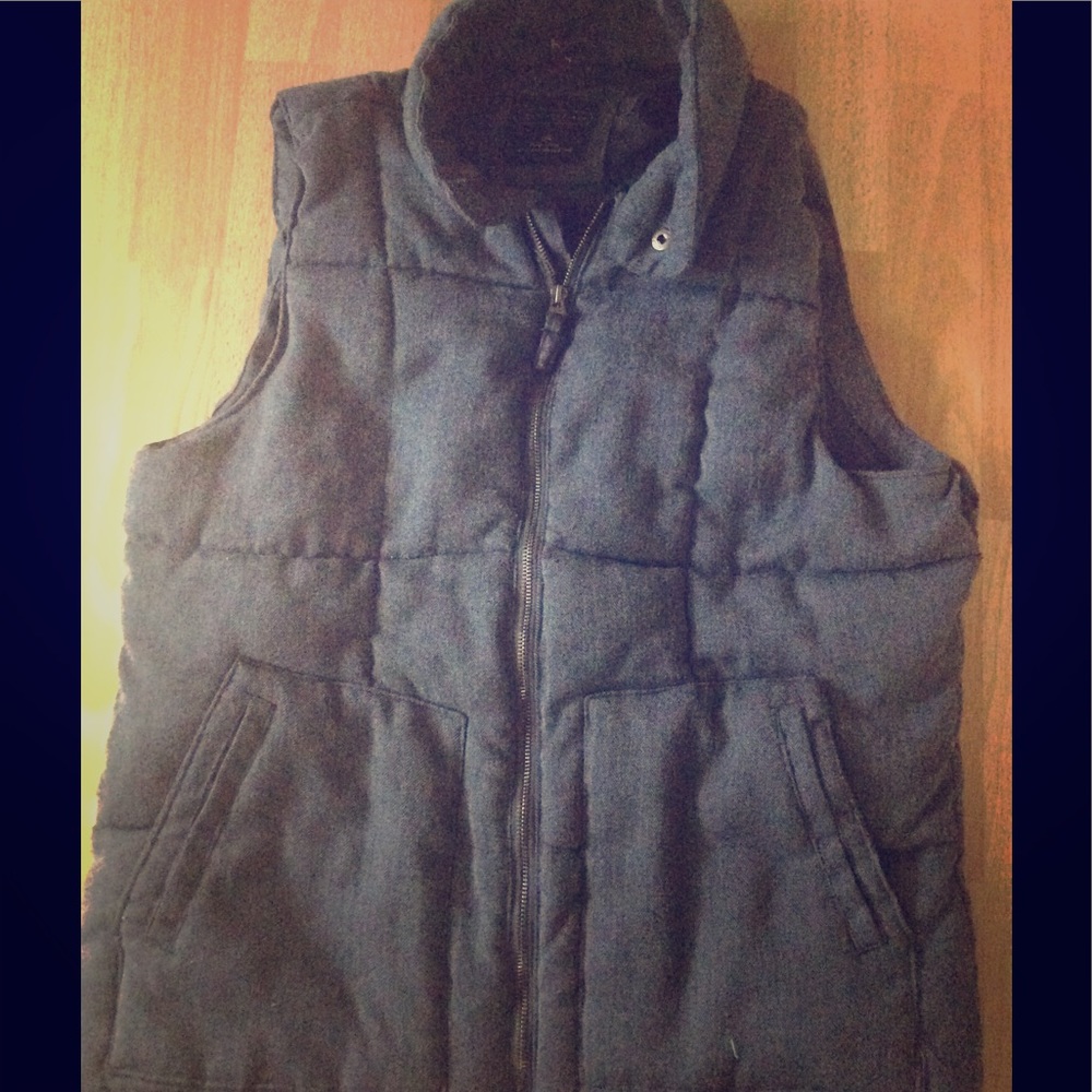 Zip-up vest sweater