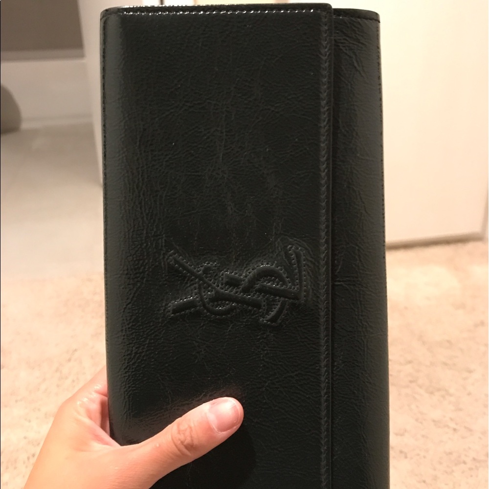 YSL Belle de Jour Patent Clutch in Forest Green - Picture 4 of 5