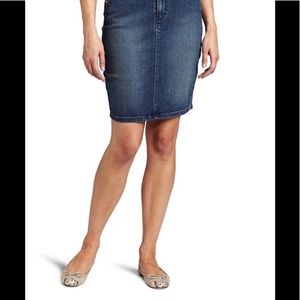 Levi's Denim pencil skirt