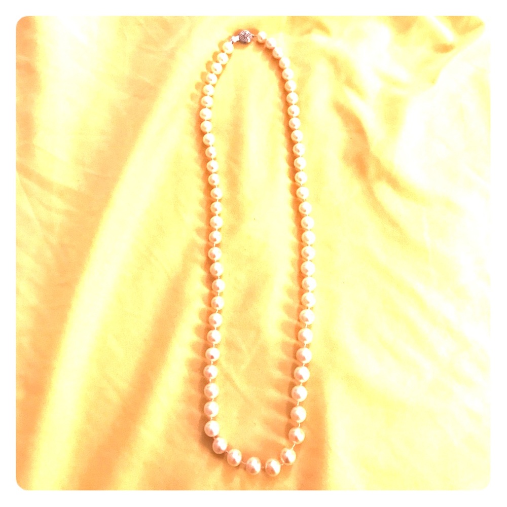 Faux pearl necklace