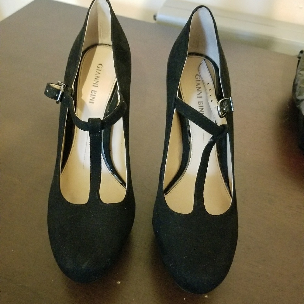 Platform pumps