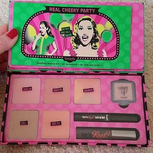 🎉PRICE DROPPED🎉Benefit Real Cheeky Party