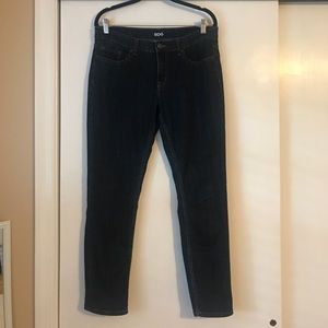BDG MId Rise Twig Jeans