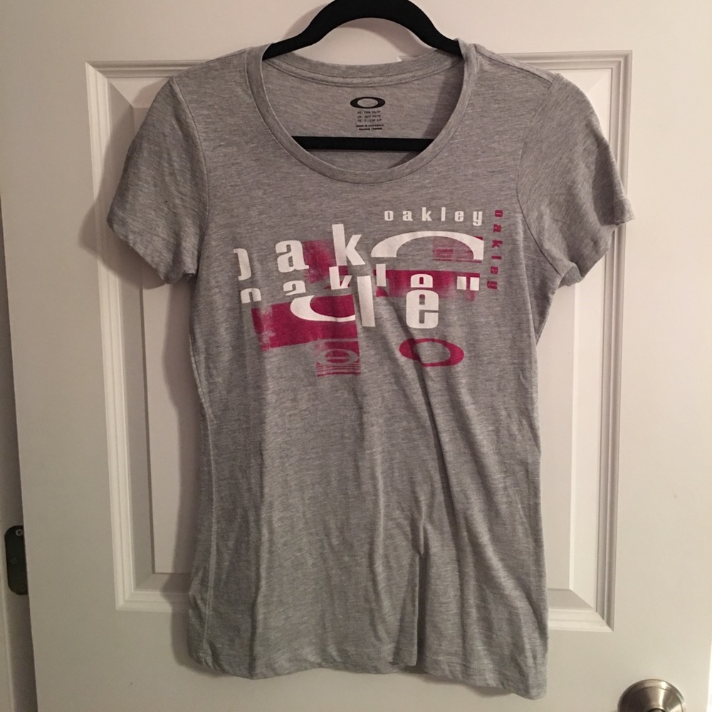 Oakley Tee