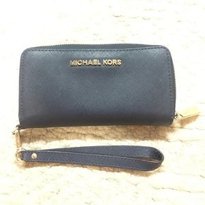 Michael Kors Wristlet