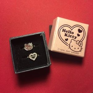 Hello Kitty Ring two piece set.
