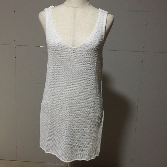 BCBGeneration crocheted top size L - Picture 1 of 5