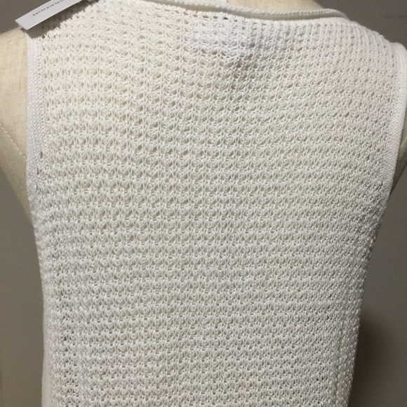 BCBGeneration crocheted top size L - Picture 4 of 5